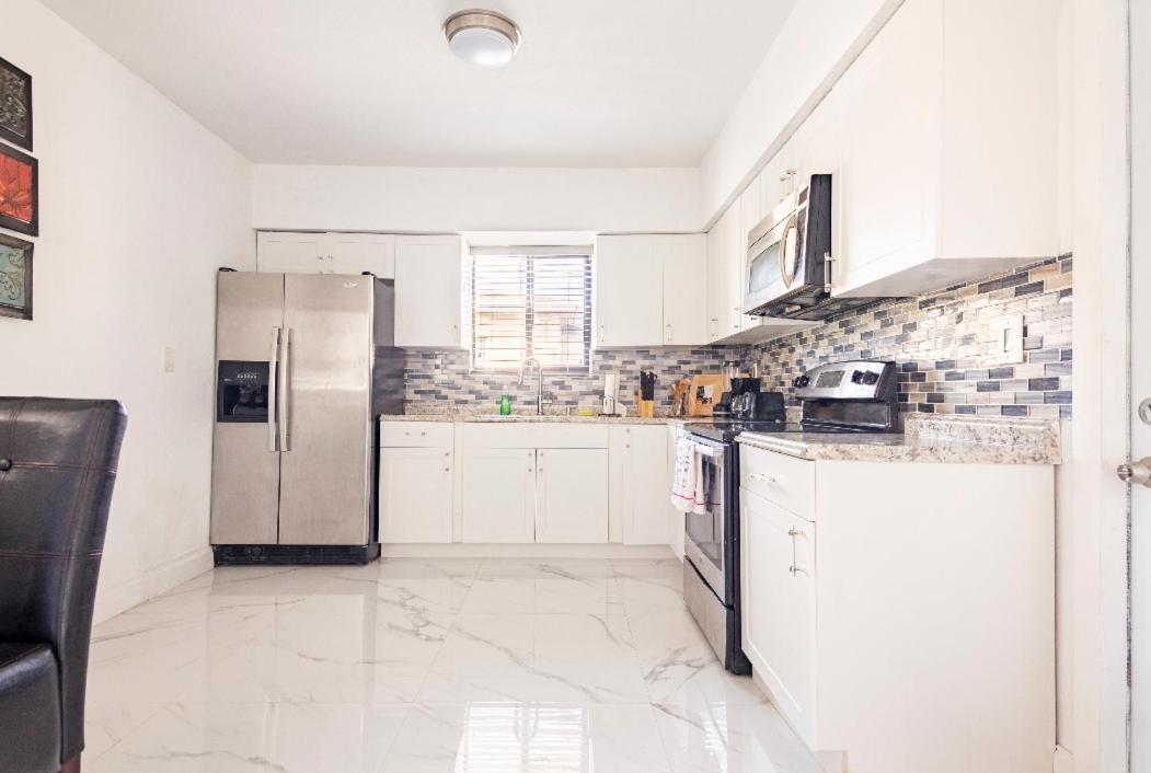 Cheerful 3-Bedroom Home /Ac+ Free Parking North Miami Beach Exterior foto